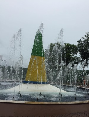 27604169_1585147688198904_1649749706_o